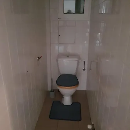 Daire U Struharovskeho Rybnika Kamenice (Prague-East)